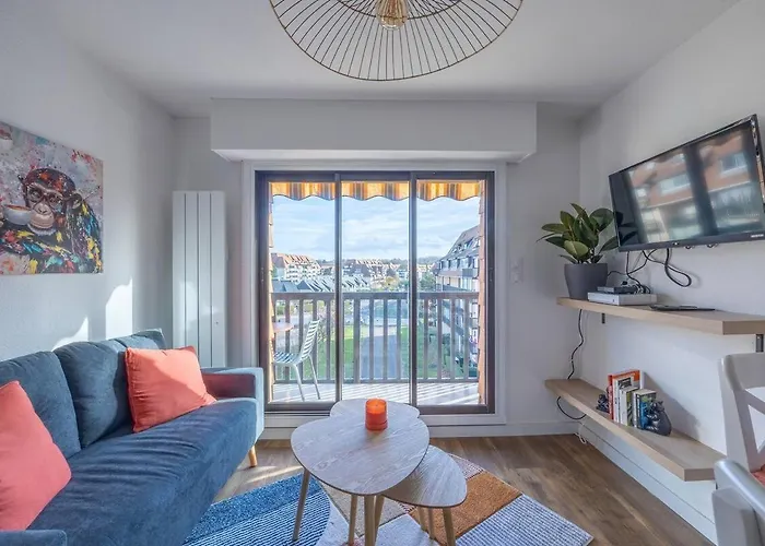 Le 406, T2 Avec Balcon & Parking A 70m De La Villers-sur-Mer